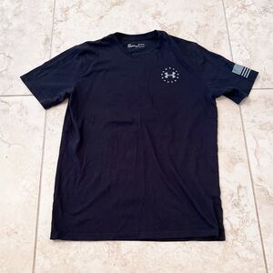 Free- Under Armour tee